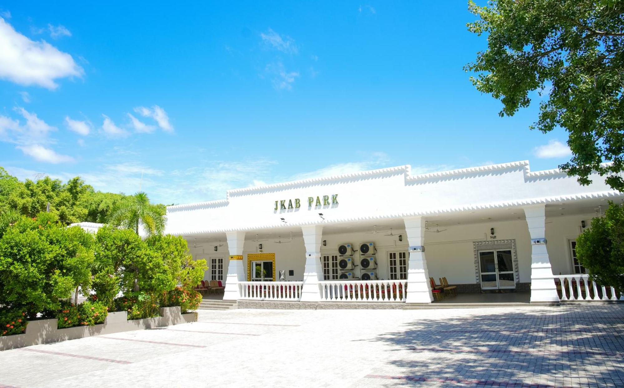 Jkab Park Hotel 亭可马里 外观 照片